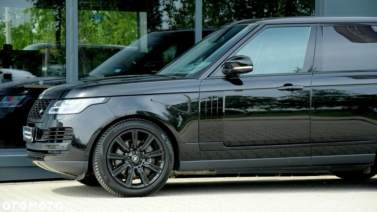Land Rover Range Rover 4.4SD V8 AB Black - 4