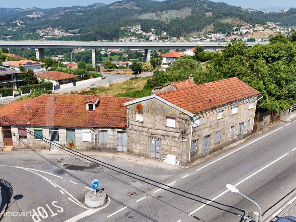 Prédio com Projeto Aprovado - Grande imagem: 1/7