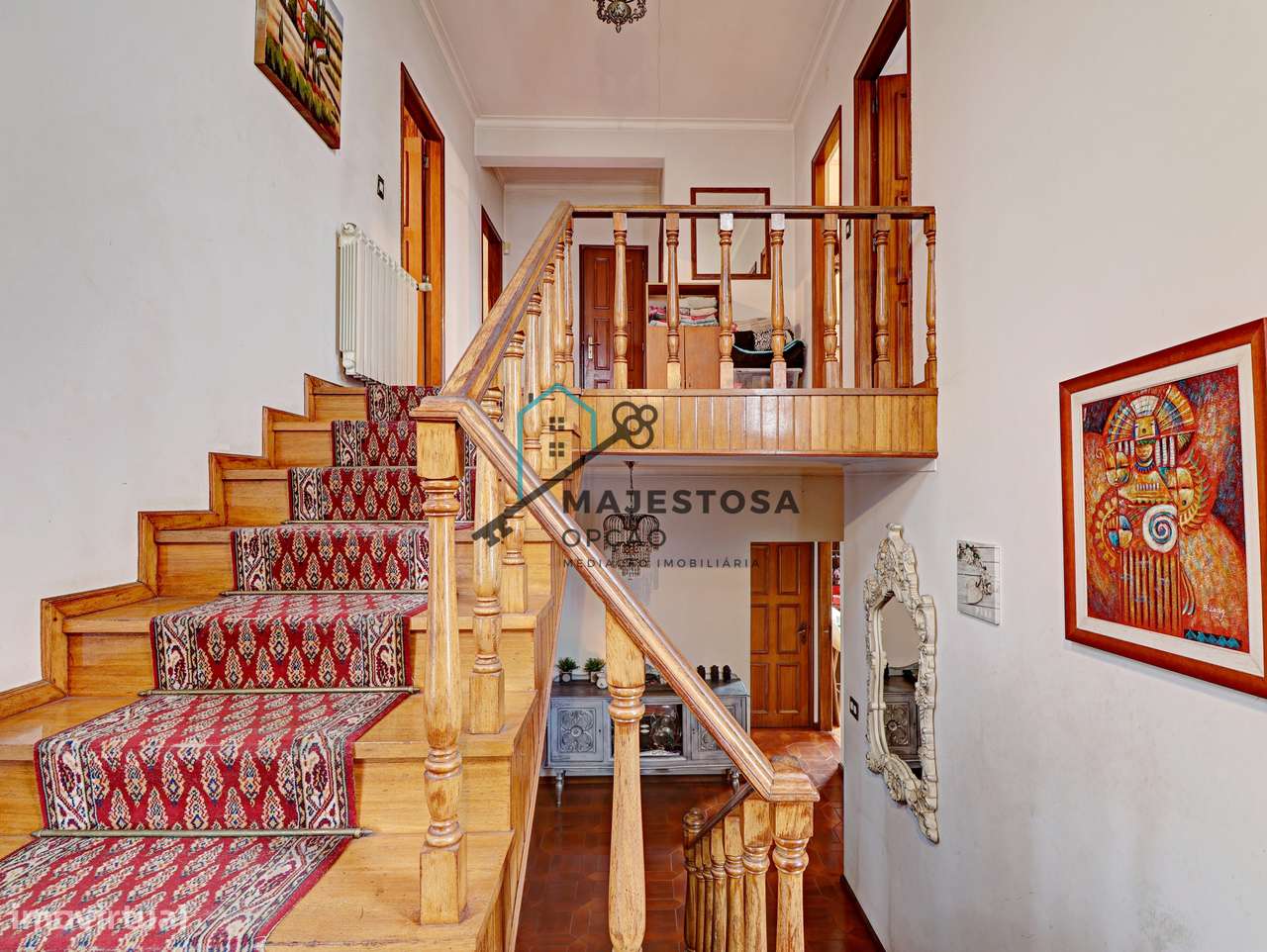 Moradia T5 com Piscina na Rua Padre Cruz, Maximinos-9