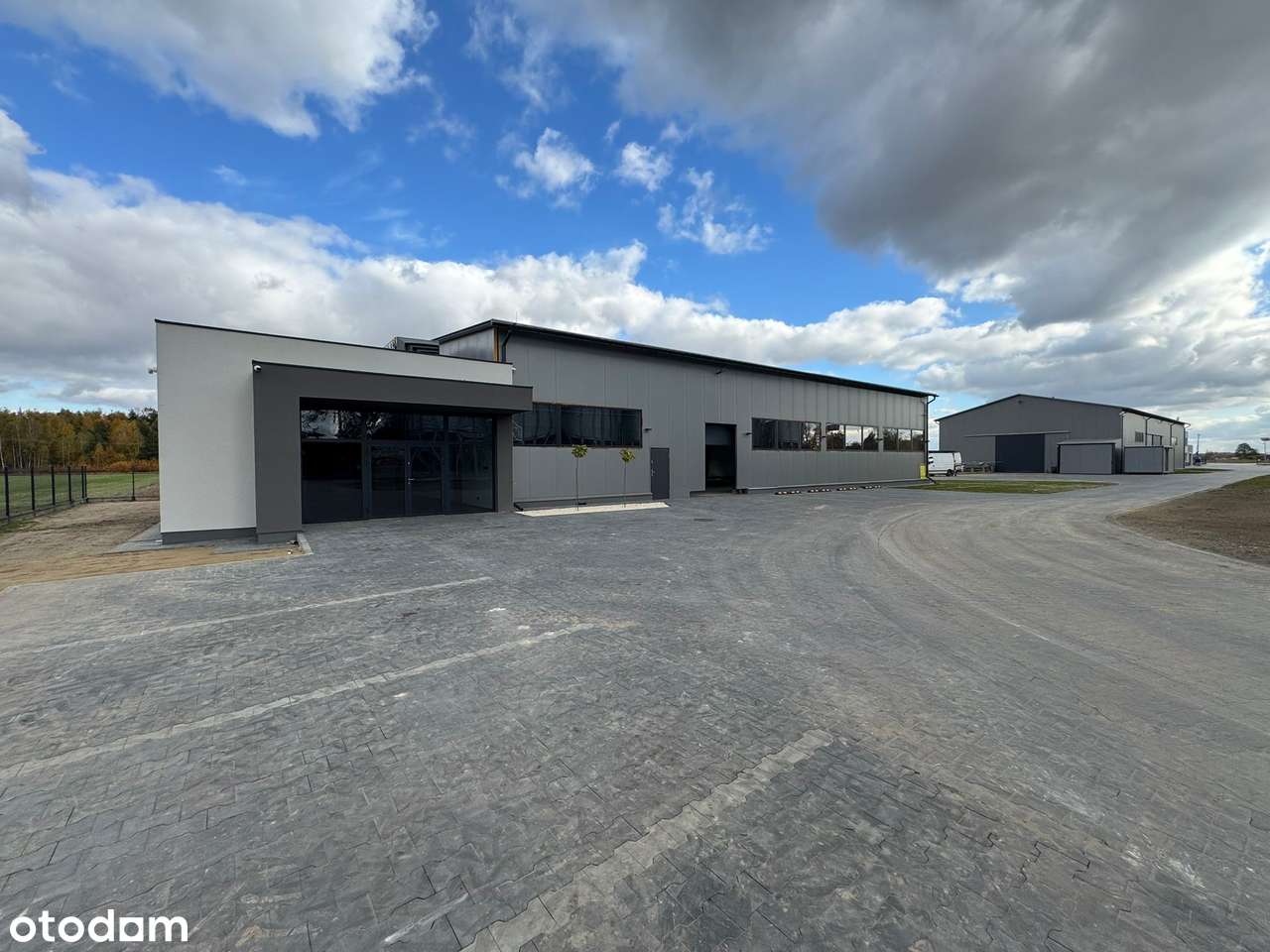 Wynajem pod branżę AGRO - sklep, diler sprzętu rolniczego - Pełny obrazek: 4/4