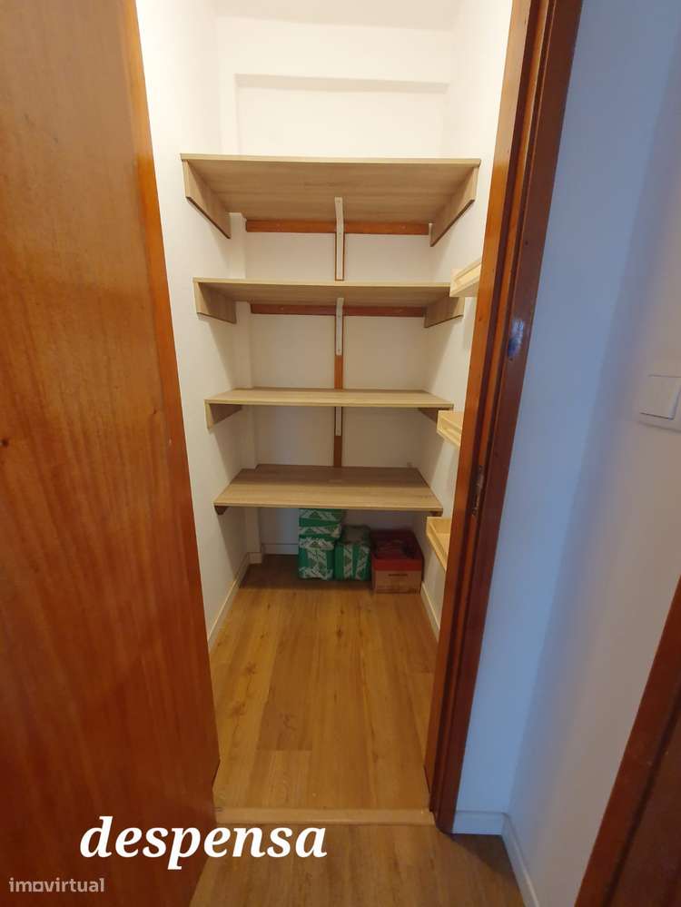 Apartamento T2 no Bairro de Santo António,ESTORIL - Grande imagem: 4/19