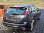 Ford Focus 1.6 16V Ambiente - 4