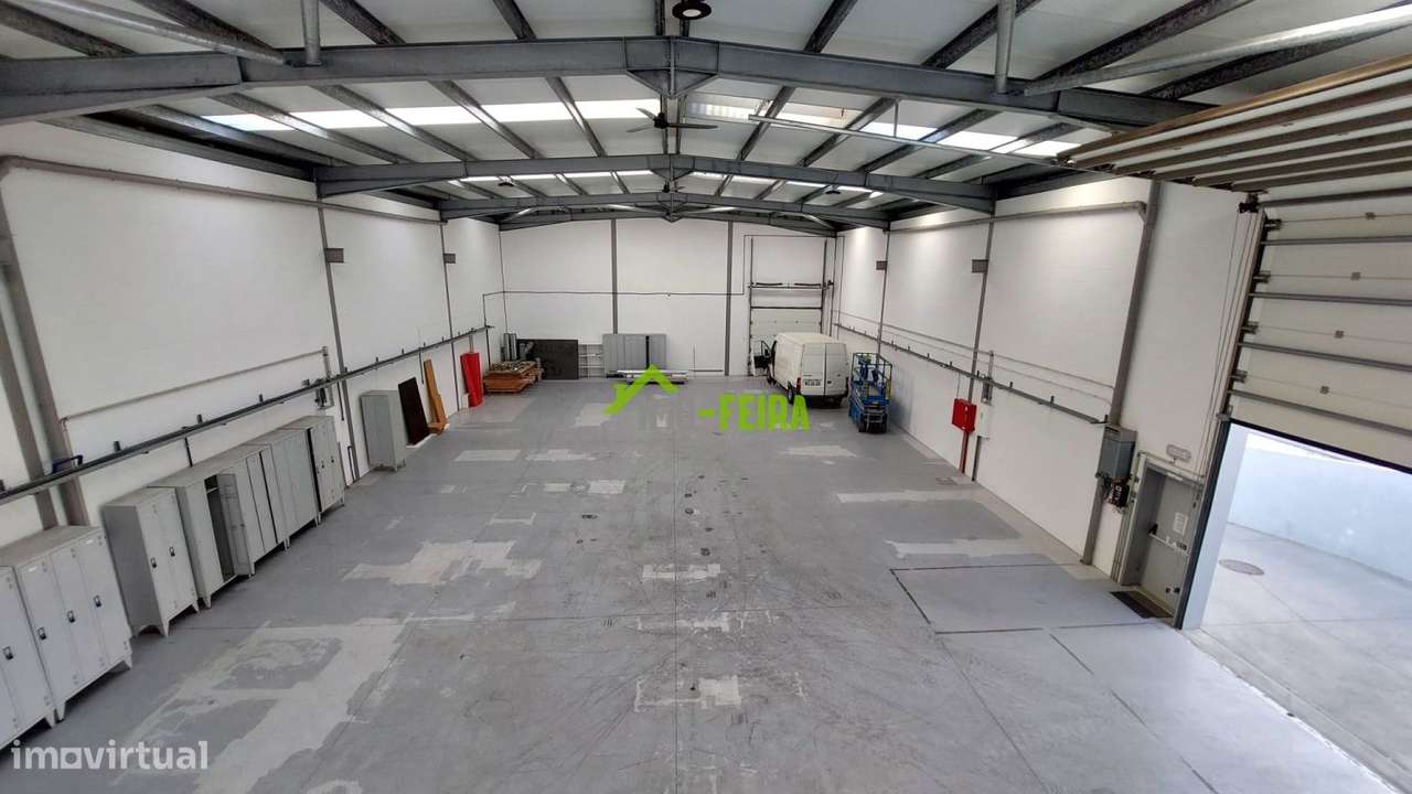 Pavilhão industrial , Fiães-25