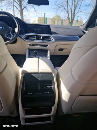 BMW X6 xDrive30d mHEV - 9