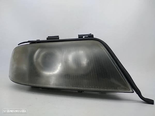 Optica Farol Direita Drt Xenon Audi A6 (4B2, C5) - 1