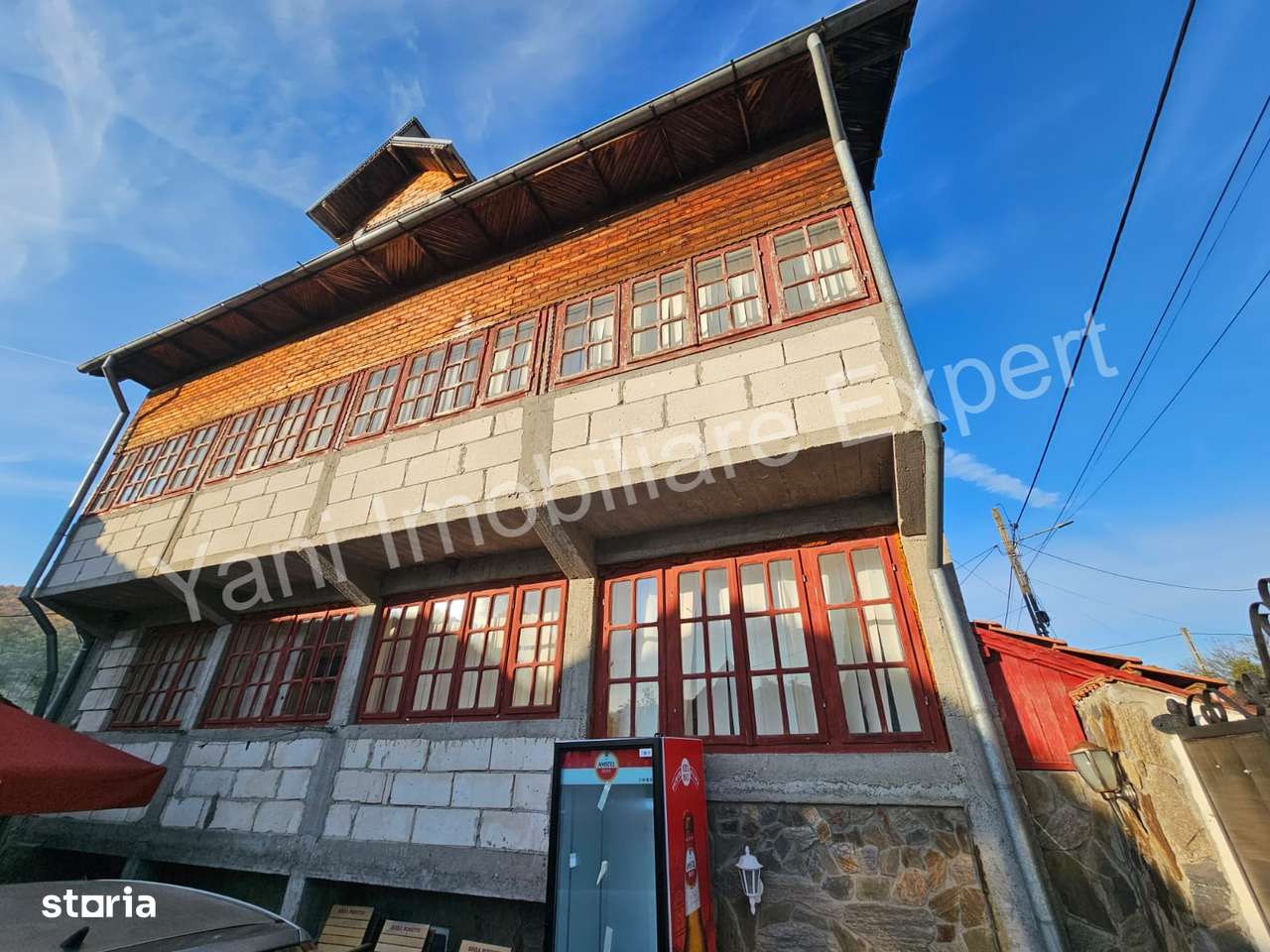 Casă + spațiu comercial de vânzare în comuna Băiculești, județ Argeș. - Imagine principală: 4/20