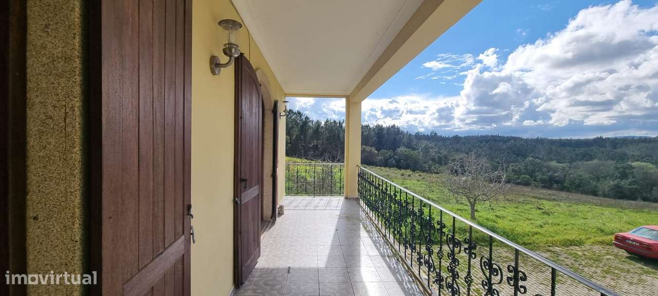 Vivenda Isolada com terreno - Alenquer-50