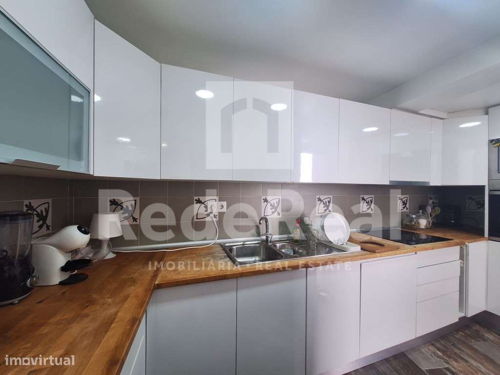 Moradia T4 com Vista Deslumbrante na Zona Histórica de Faro-33