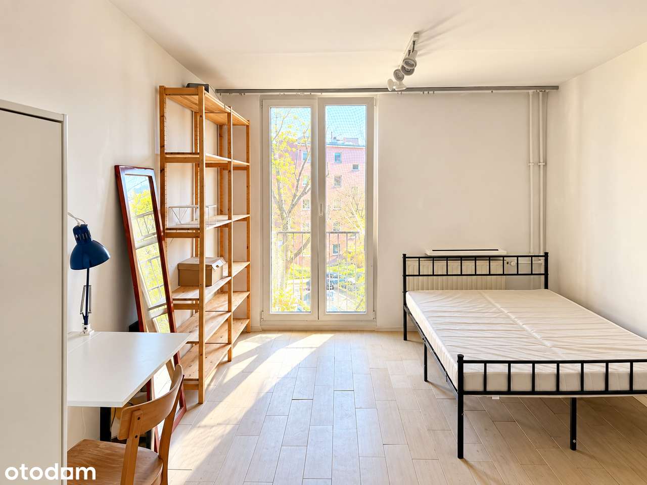KAWALERKA 24,5 M² | 650 M DO METRA | ŚWIETNA INWESTYCJA-8