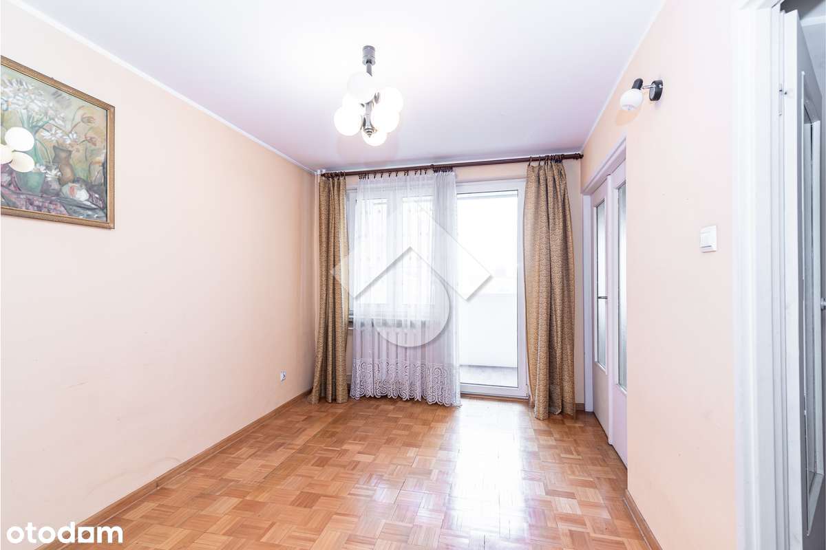 Jasne 2-pokojowe mieszkanie z loggią i osobną kuchnią-0