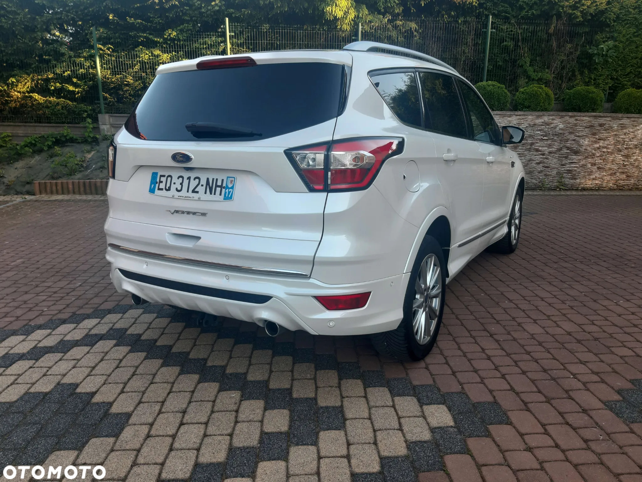 Ford Kuga 2.0 TDCi 4x4 Vignale - 7