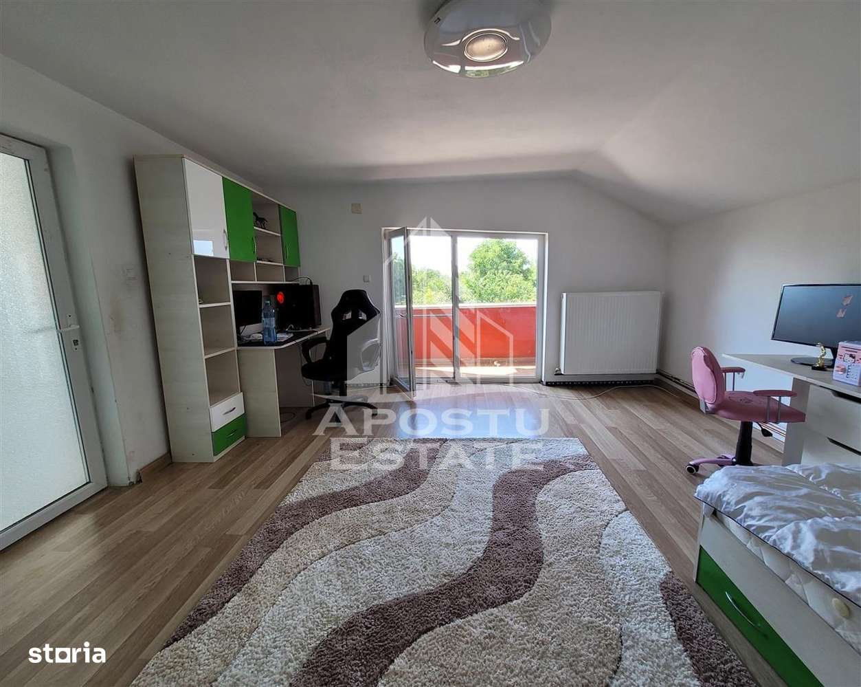 Casa individuala la intrare in Sag, teren de 1.800 mp,  comision 0 - Imagine principală: 4/15