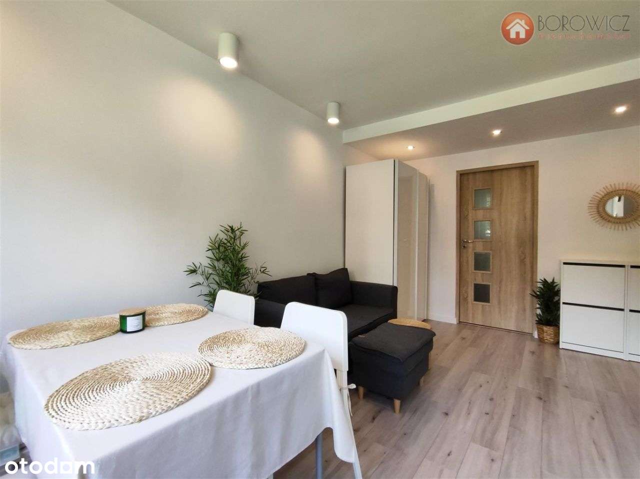 Okolice ronda Hulanka, 2 pokoje po remoncie - Pełny obrazek: 4/14