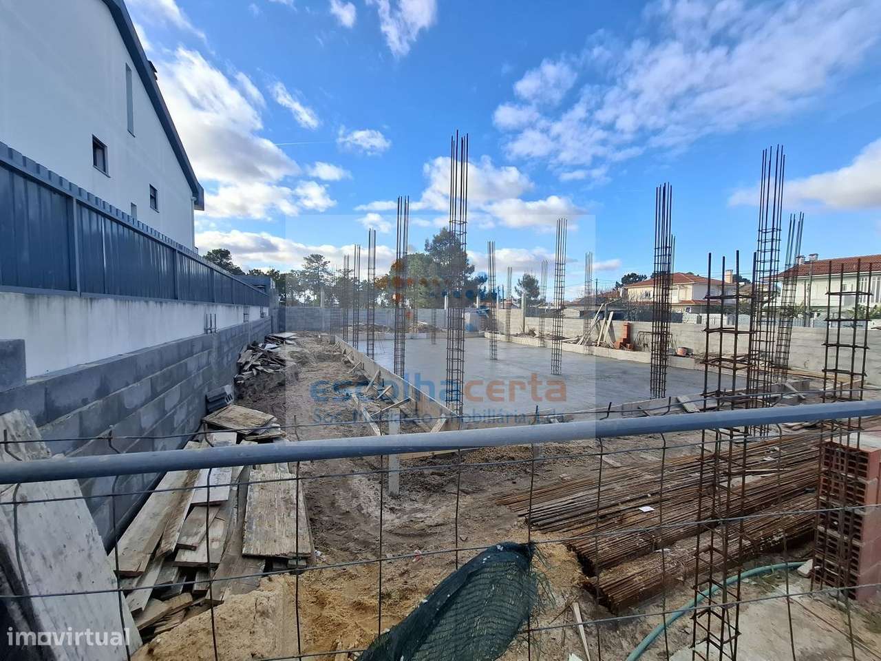 Moradia T3 em construção Fernão Ferro - Grande imagem: 2/18