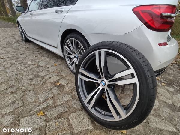 BMW Seria 7 - 25