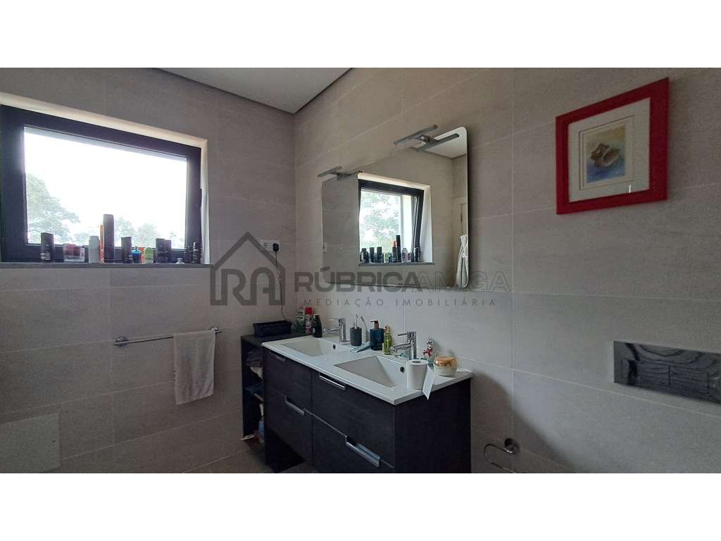 Moradia Renovada no Campo com anexos, Vista Desafogada e Grande Pot...-25