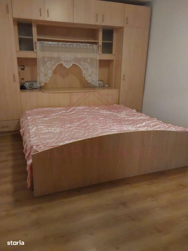 CASĂ P+E, 360 MP, 5 CAMERE\ OȚELU-ROȘU\ZONA GAI-6