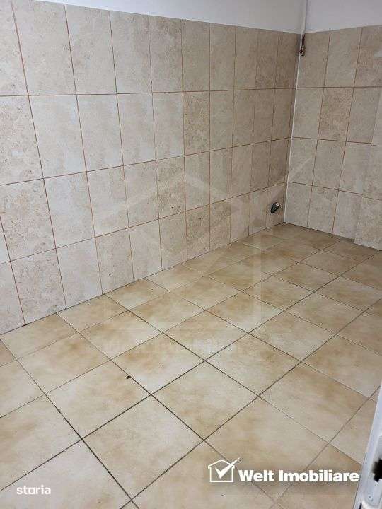 Spatiu comercial inchiriere – 48 mp, pozitie excelenta cu vad bun - Imagine principală: 3/4