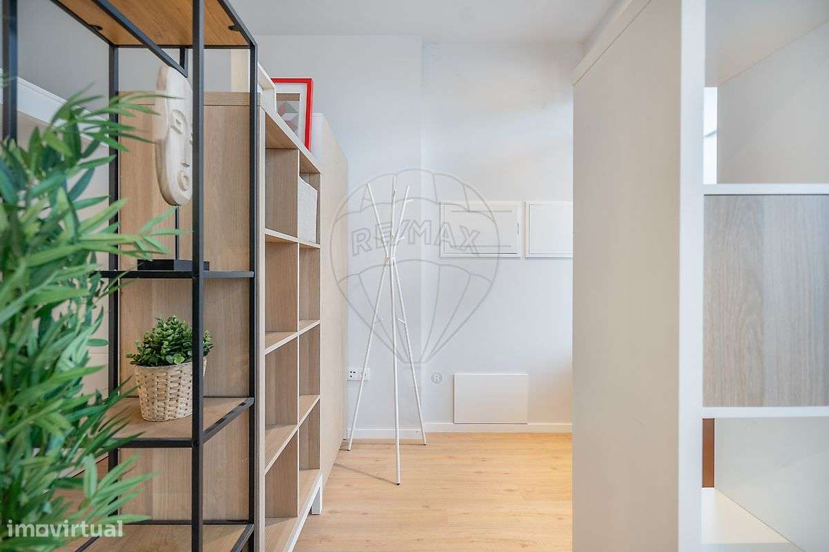 Estúdio T0 para arrendamento - Grande imagem: 2/11