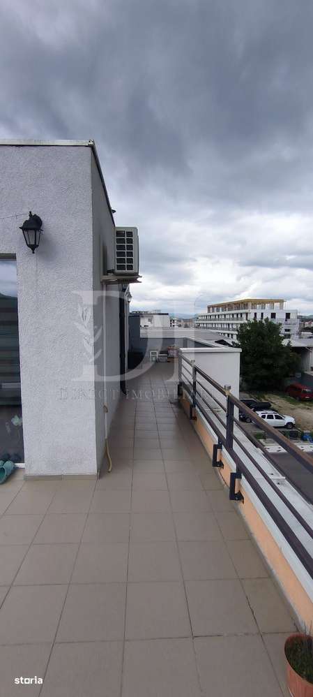 Apartament la cheie / terasa de 88 mp / Zona Cetati-13