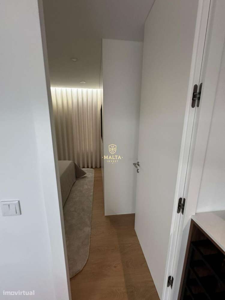 Apartamento T2, pronta a habitar!-9