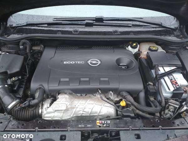 Opel Astra IV 2.0 CDTI Sport - 25