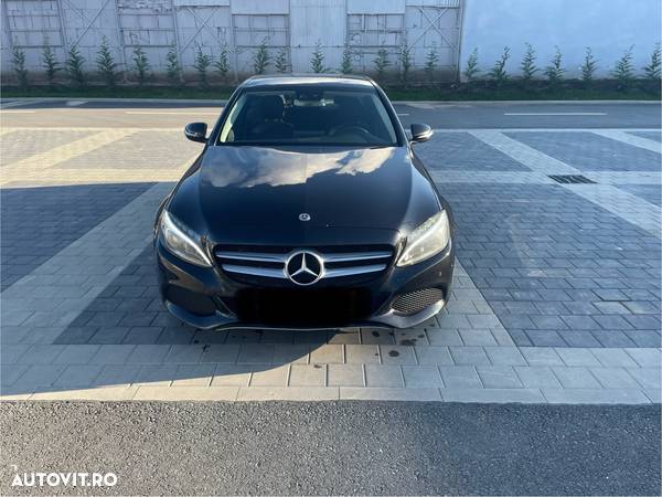 Mercedes-Benz C 220 d 9G-TRONIC - 12