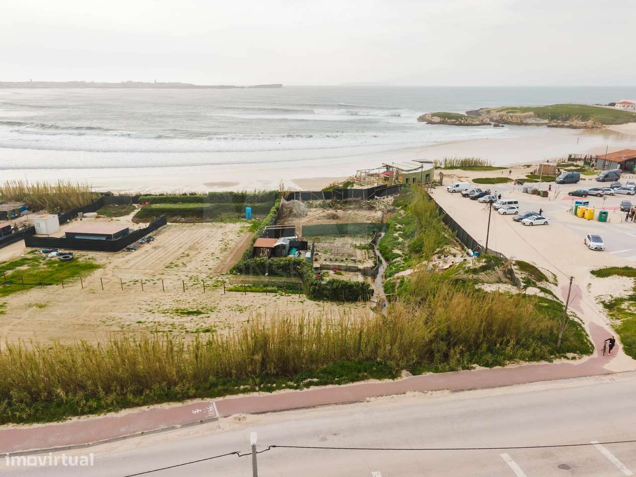 Terreno de 1980 m2 ao lado da praia. - Grande imagem: 5/13