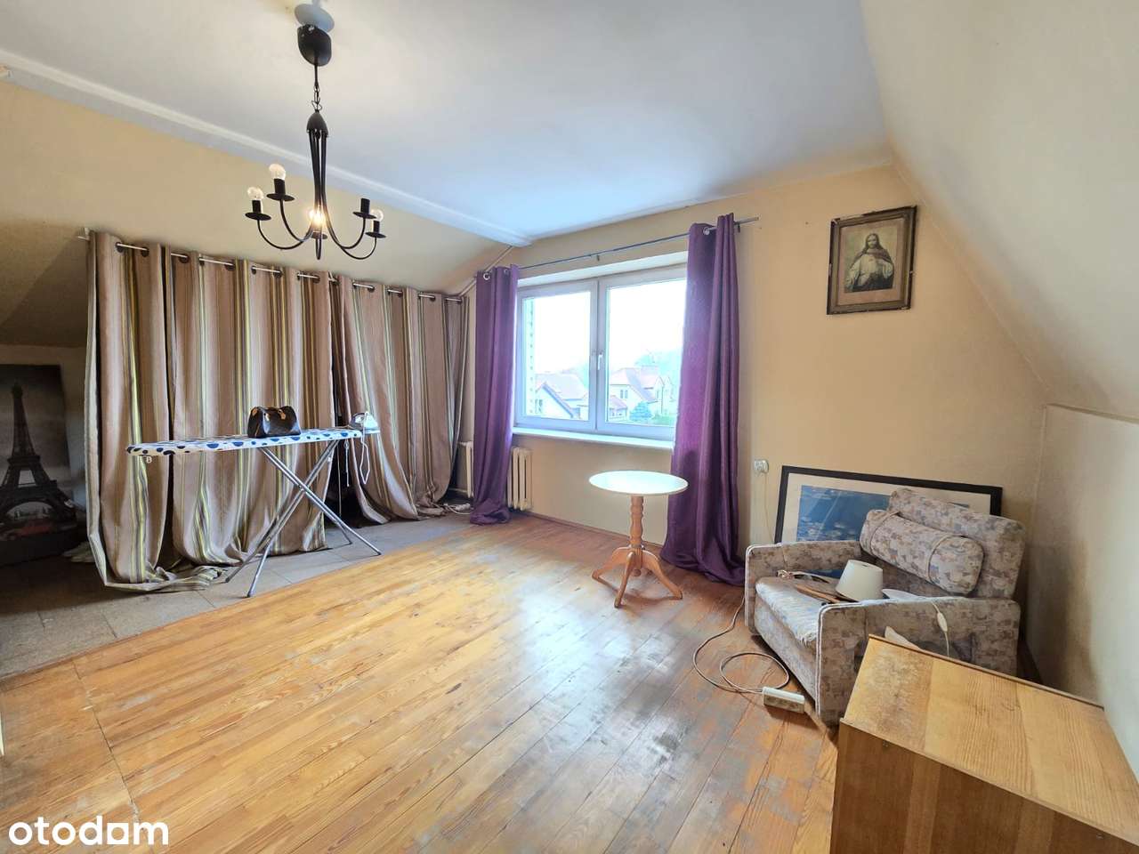 Wolnostojący dom w bardzo dobrej lokalizacji!-14