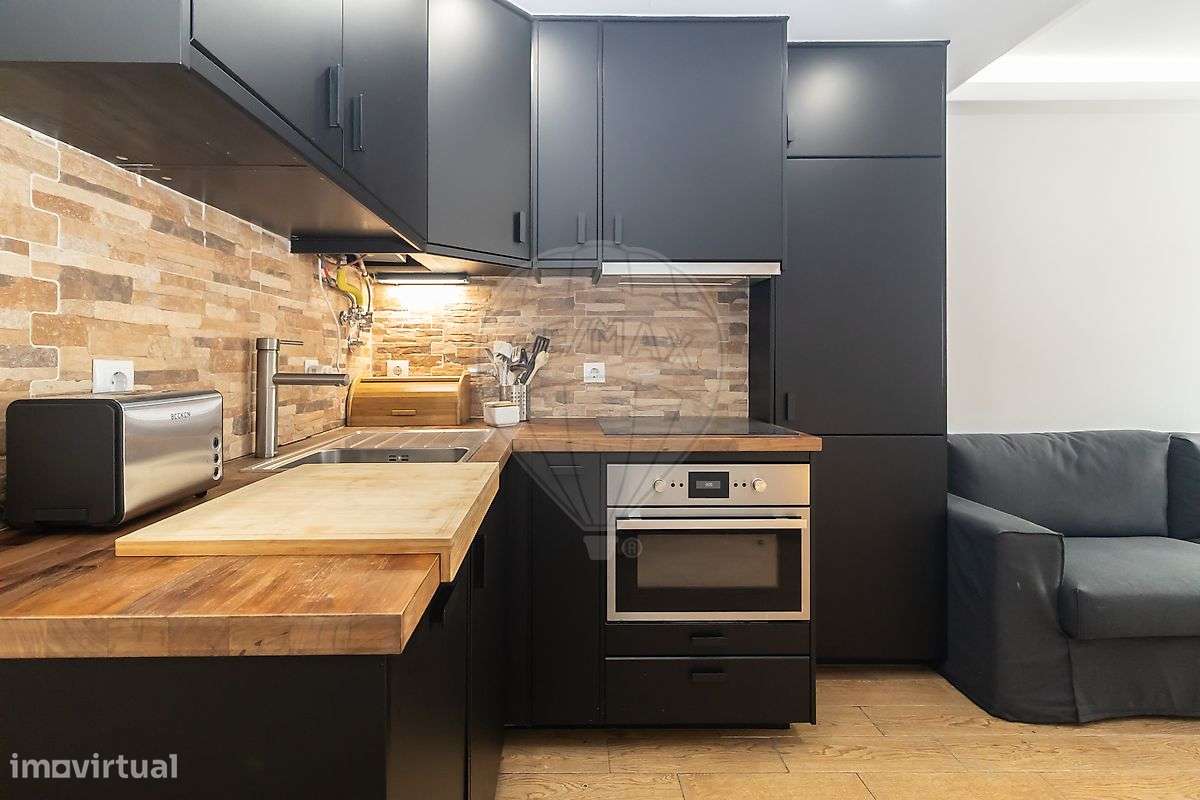 Apartamento T3 à venda em Lisboa-8
