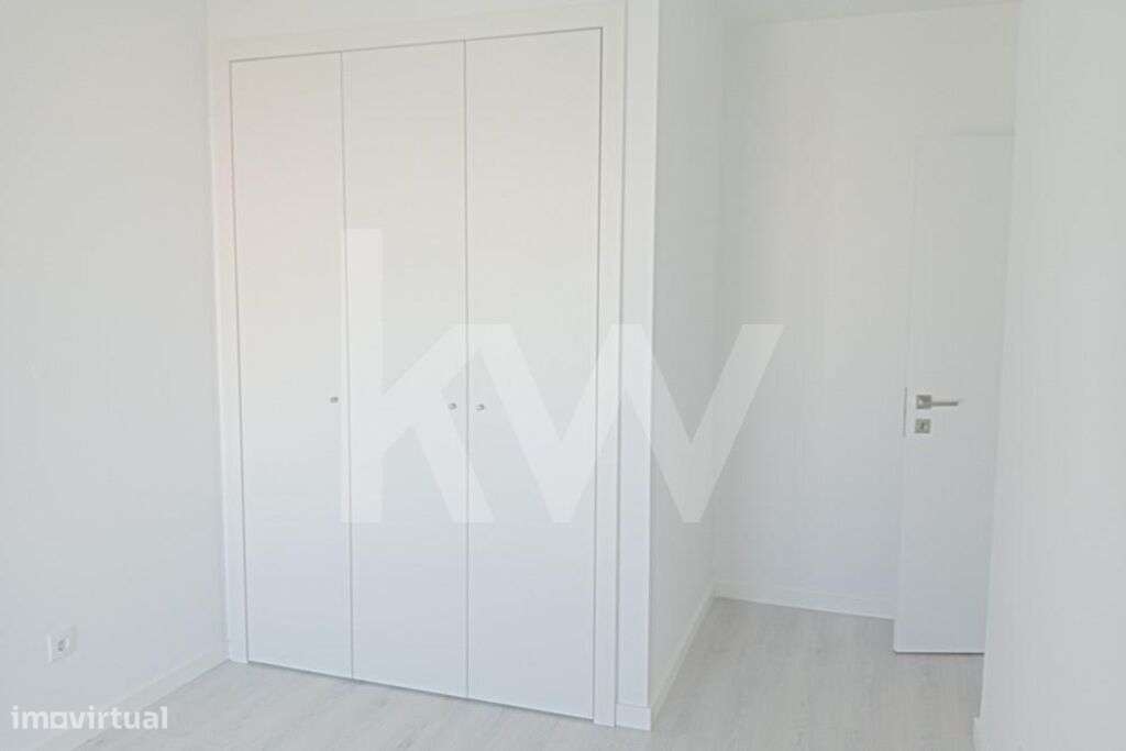 T3 em Corroios, Nova Construção com garagem - Grande imagem: 2/35