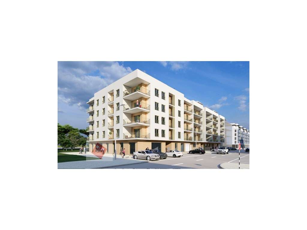 Dúplex com Terraço e Garagem Box!-10