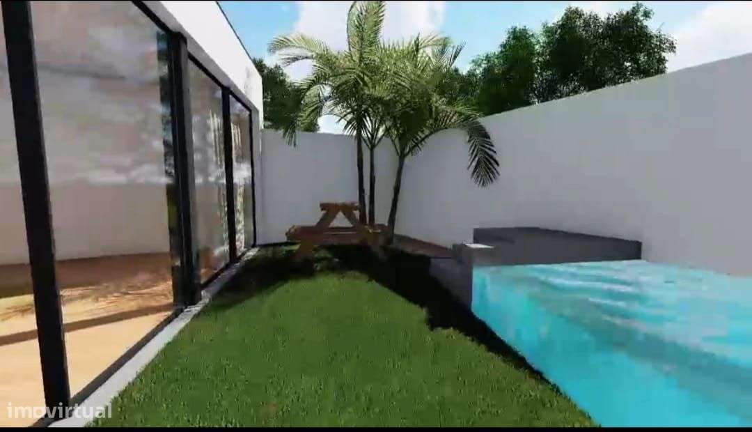 Vivenda isolada com piscina-7