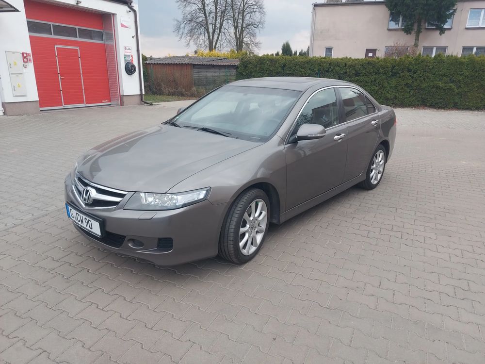 Honda Accord VII 2.4 i Automatik Executive 2008