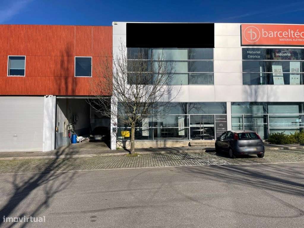 Armazém em Antas - Grande imagem: 3/17