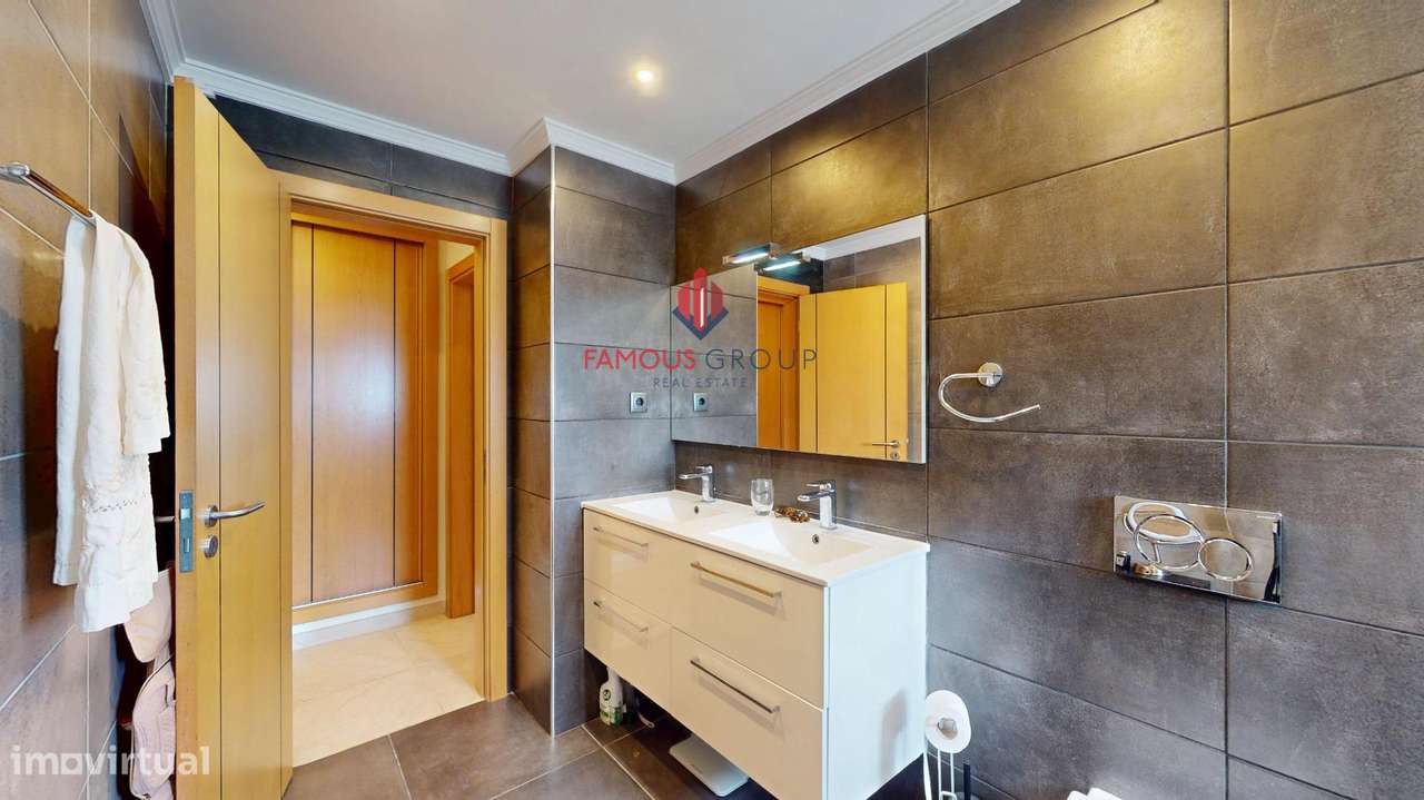 Moradia T2+1 c/ Garagem em Ferragudo - Grande imagem: 5/56