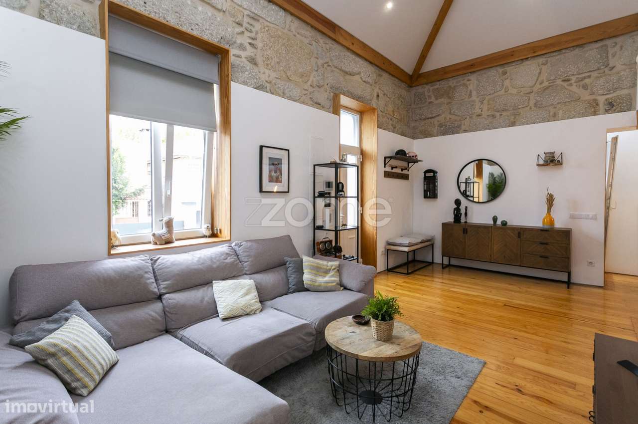 Moradia T2+1 c/estacionamento privativo e terraço no Carvalhido, Po... - Grande imagem: 4/48