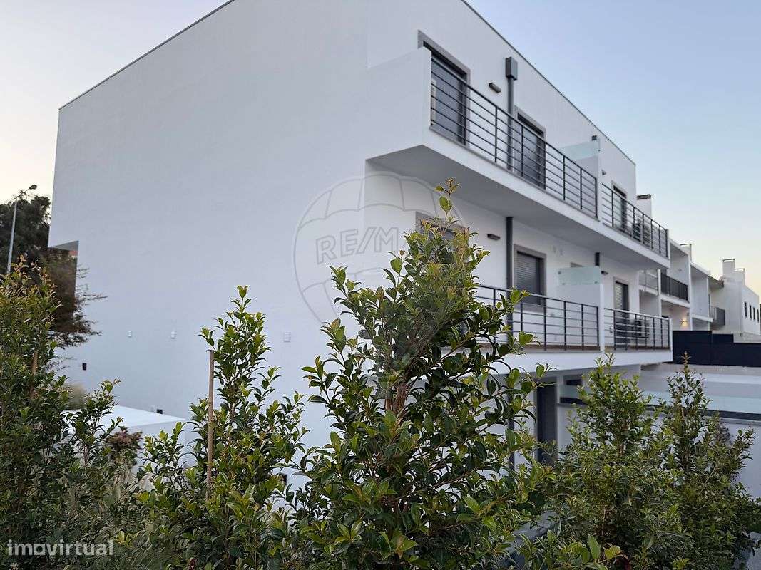 Moradia T3 para venda-19