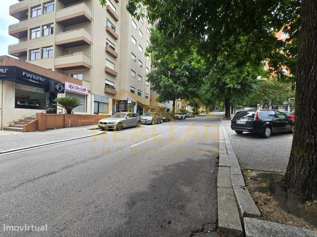 Lavandaria Self-Service para Trespasse - Excelente Oportunidade de ...-14