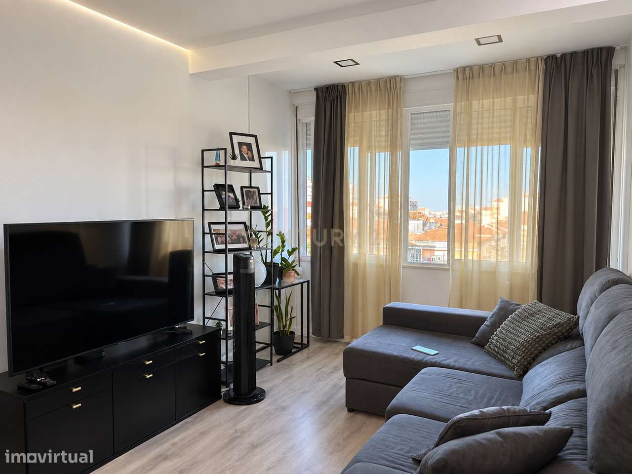 Apartamento T1 Renovado-0
