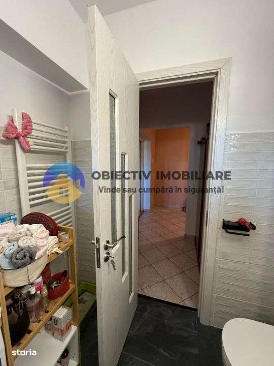 Garsoniera spatioasa de vanzare – 67,76 mp – Zona 1 Mai-10