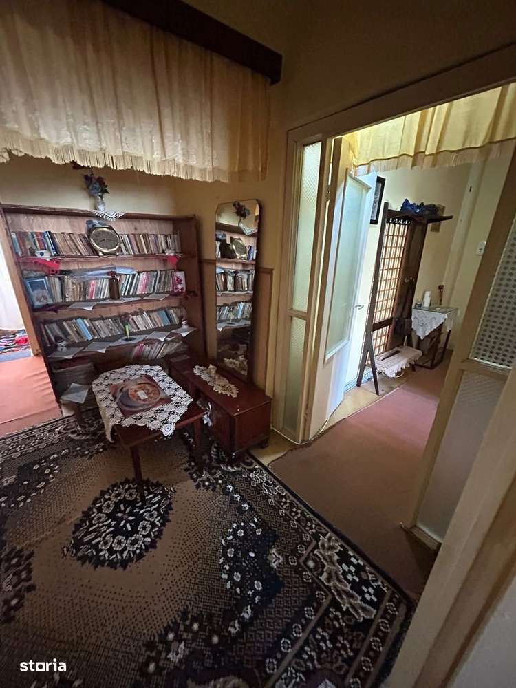 De vanzare 3 camere, 2 bai, doua balcoane, etaj intermediar, 51.000€ - Imagine principală: 3/13