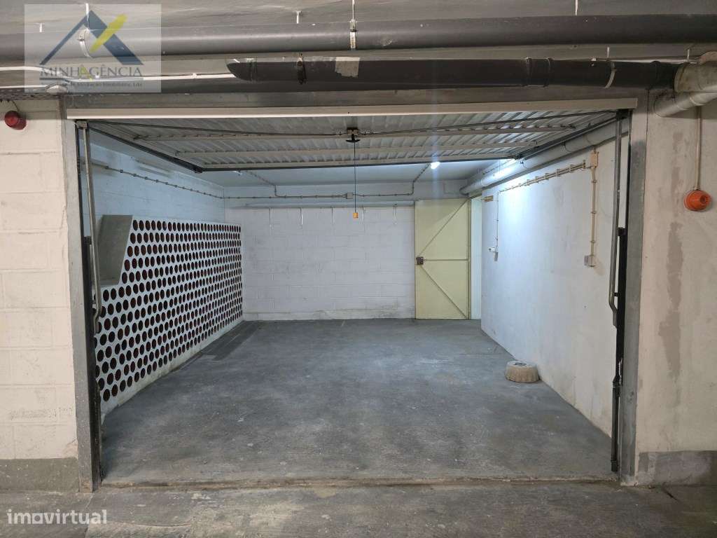 Garagem Box e Arrecadação no Alto do Seixalinho - Grande imagem: 3/18