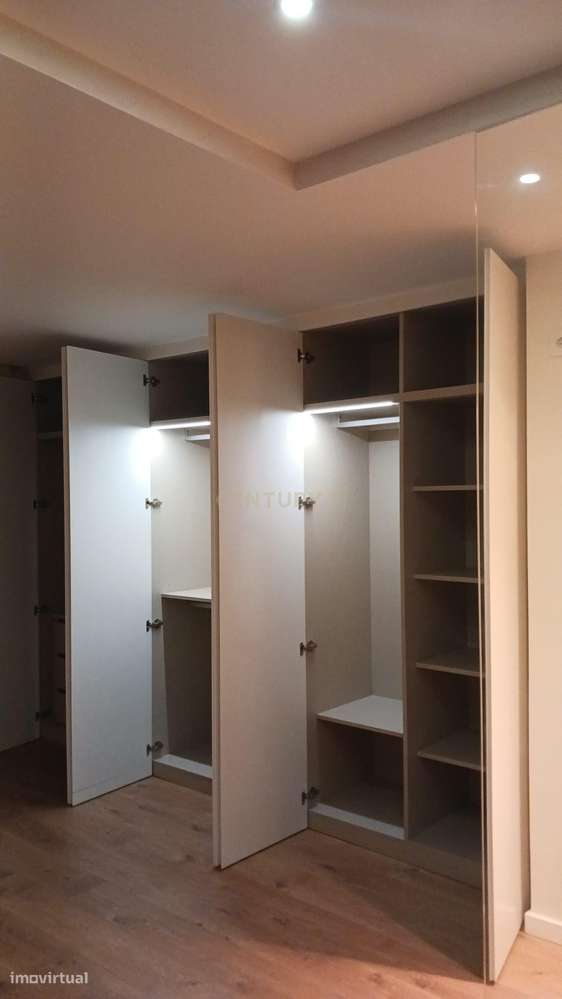 Apartamento T2 com Vista Mar | Complexo Turístico São Sebastião – Eric-12