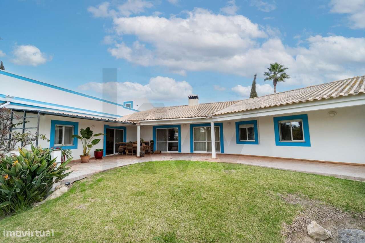 Oásis Privado em Faro: 4.500m2 de Puro Refúgio-28