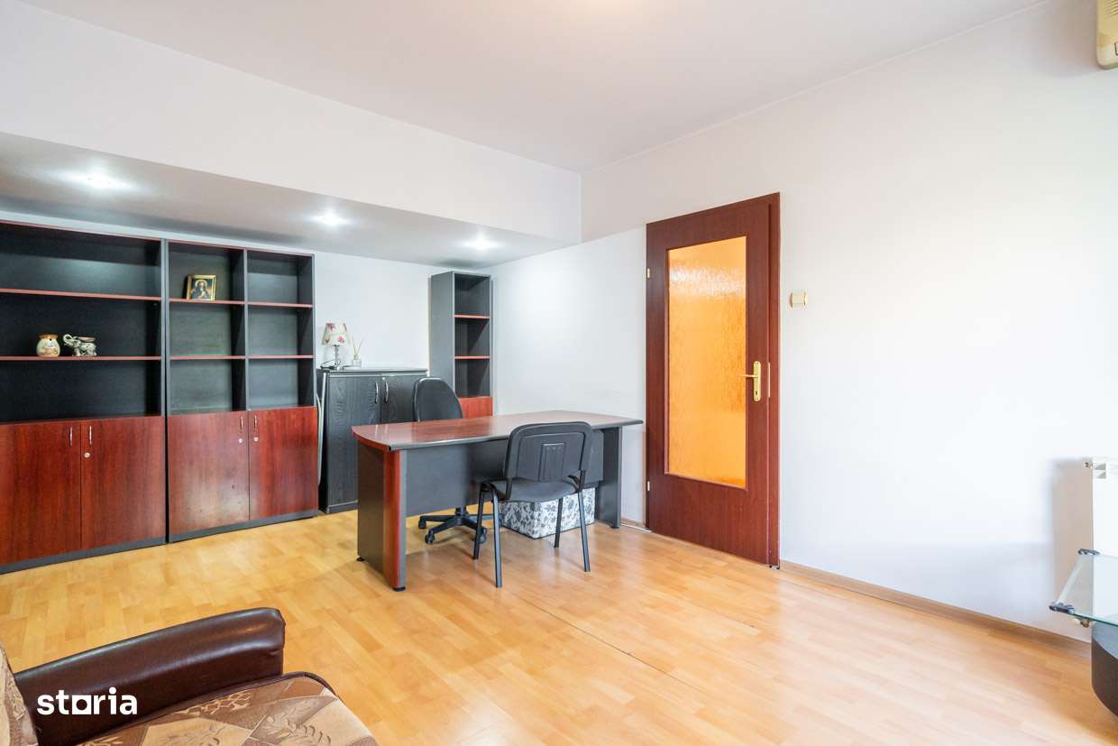 De vanzare - Apartament cochet Metrou Universitate-1