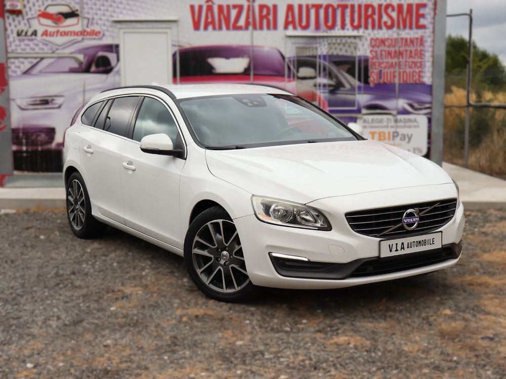 Volvo V60 I [2010 - 2018] D4 Geartronic Momentum 2014