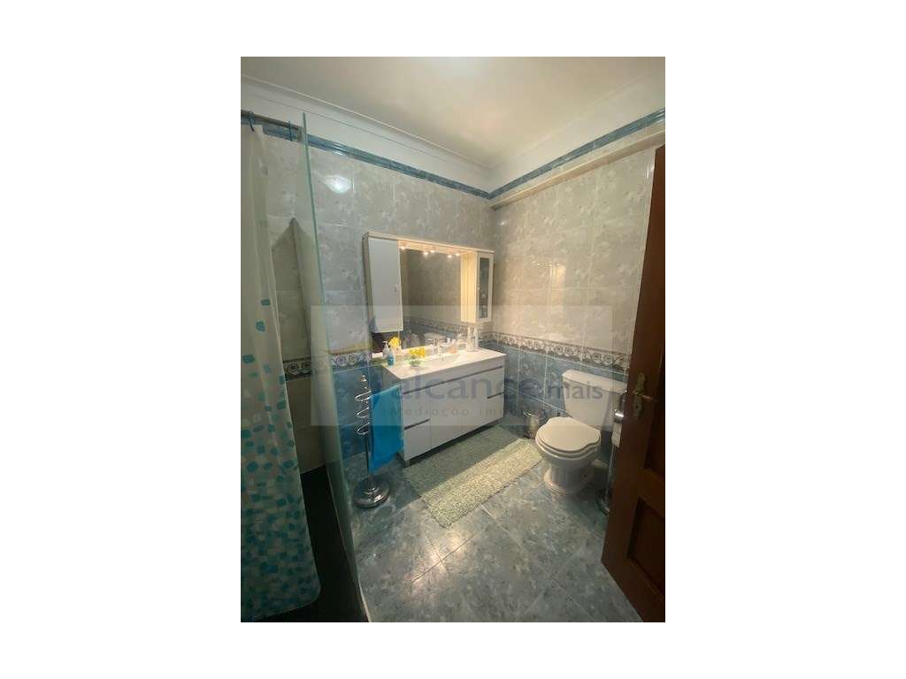 Moradia Exclusiva de Alto Padrão com Espaços Exterior Privativo-25