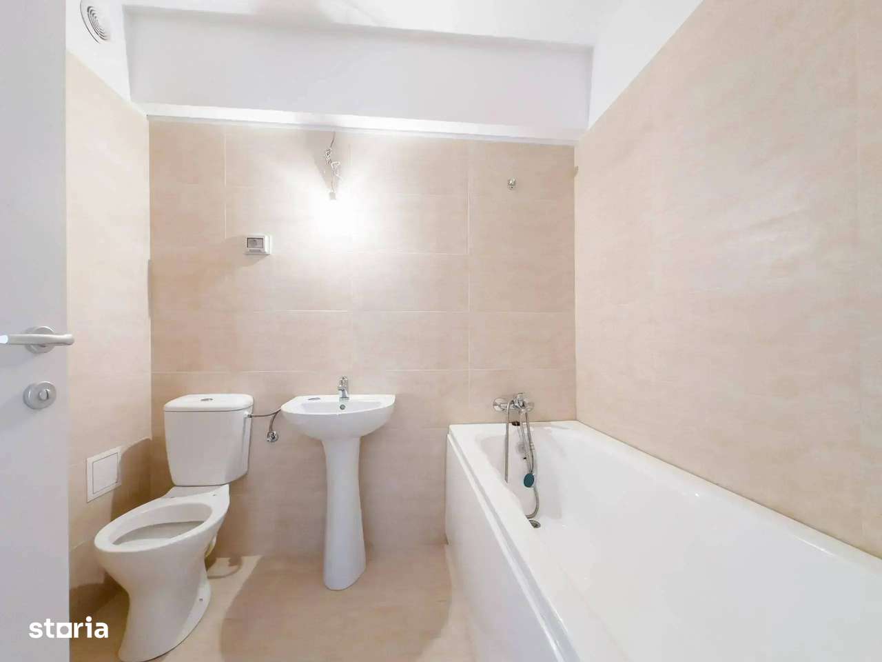 FINALIZAT 3 camere cu gradina | loc de parcare | 8 minute N.Teclu |-15