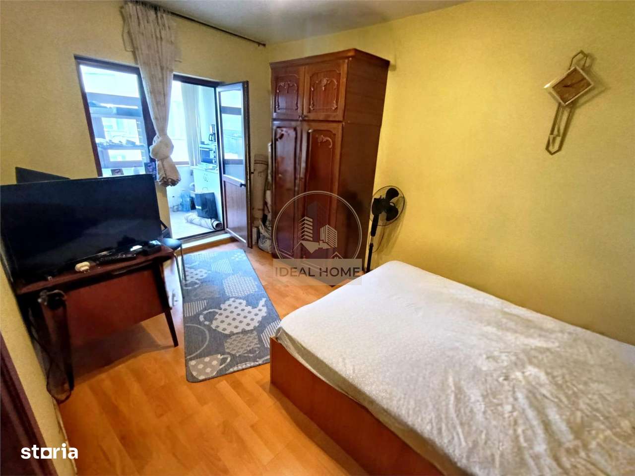 2 CAMERE DECOMANDAT - ETAJ INTERMEDIAR - MOBILAT SI UTILAT - ZONA GARA-1